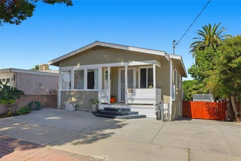 Photo of 858 Oliver Street W, San Pedro, CA 90731 (MLS # SB25246499) Photo of 858 Oliver Street W, San Pedro, CA 90731 (MLS # SB25246499)