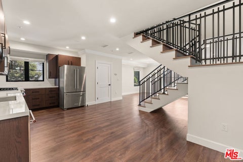 Photo of 1153 N Beachwood Drive #1, Los Angeles, CA 90038 (MLS # 26989567)