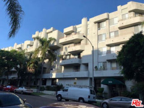 Photo of 500 S Berendo Street #210, Los Angeles, CA 90020 (MLS # 26834955)