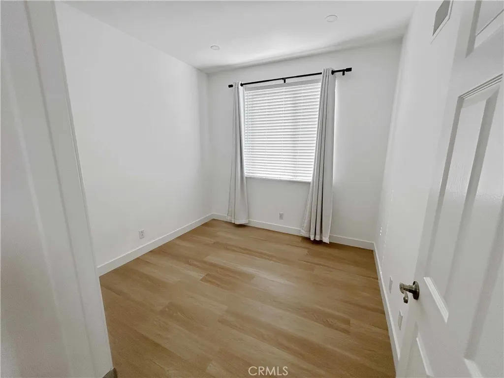 Rancho Santa Margarita, California 92688, United States, 4 Bedrooms Bedrooms, ,3 BathroomsBathrooms,Residential,Pending,111334