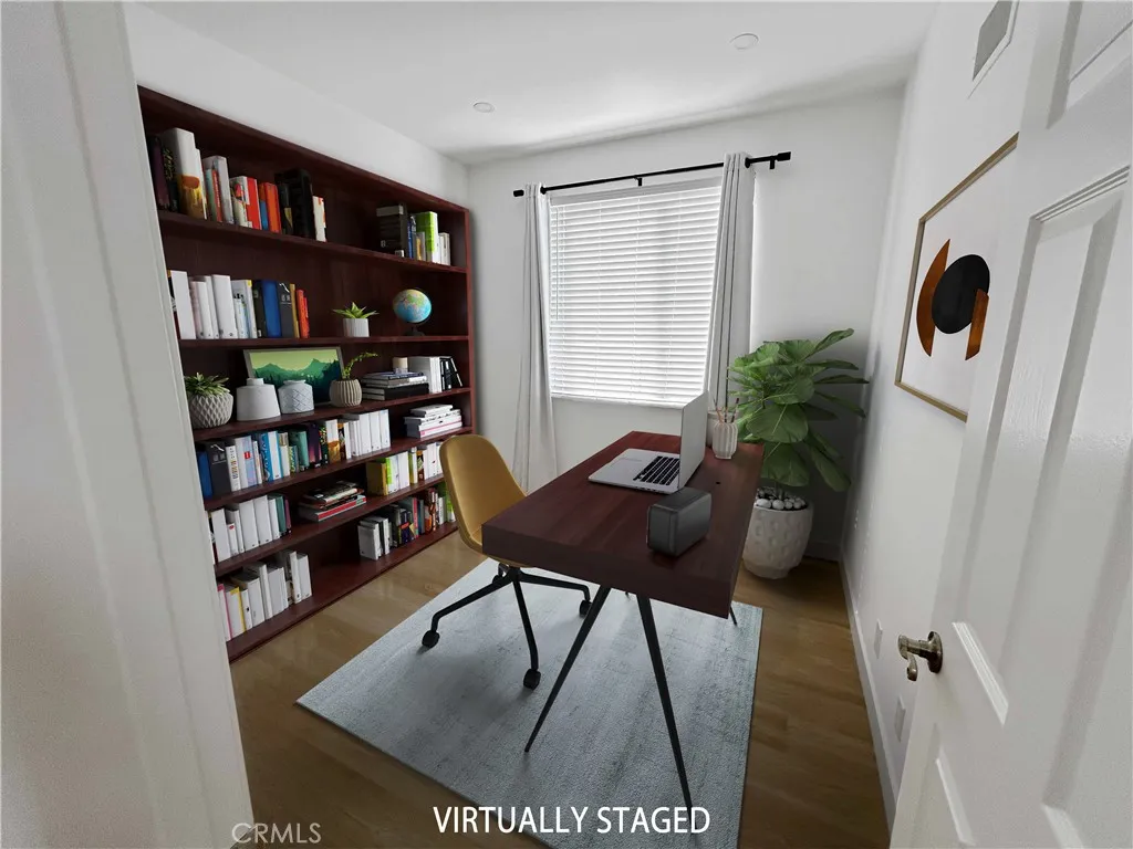 Rancho Santa Margarita, California 92688, United States, 4 Bedrooms Bedrooms, ,3 BathroomsBathrooms,Residential,Pending,111334