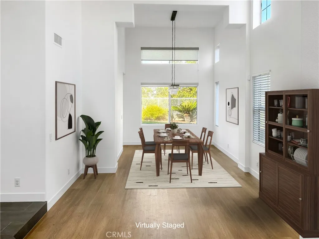 Rancho Santa Margarita, California 92688, United States, 4 Bedrooms Bedrooms, ,3 BathroomsBathrooms,Residential,Pending,111334