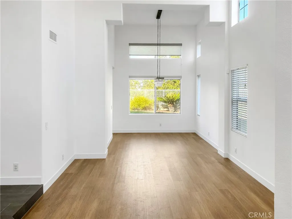 Rancho Santa Margarita, California 92688, United States, 4 Bedrooms Bedrooms, ,3 BathroomsBathrooms,Residential,Pending,111334