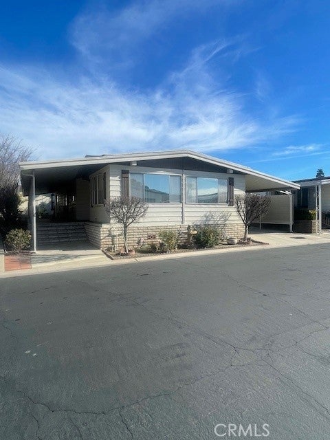 2230 Lake Park Drive 58