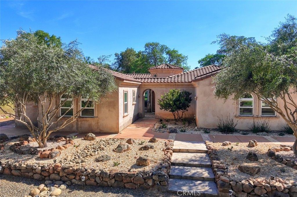 Photo of 3212 Silver Bush Place, Catheys Valley, CA 95306 (MLS # MP26058094)