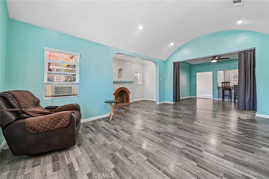 5354 Louis Place