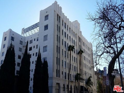 Photo of 570 N ROSSMORE Avenue #408, Los Angeles, CA 90004 (MLS # 25612481) Photo of 570 N ROSSMORE Avenue #408, Los Angeles, CA 90004 (MLS # 25612481)