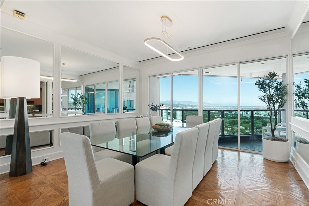 10490 Wilshire Boulevard 2704