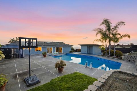 Photo of 3845 Suncrest Avenue, San Jose, CA 95132 (MLS # ML82045868)