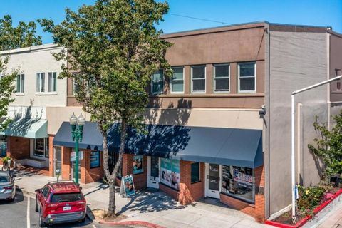 Photo of 1126 Broadway #1, Burlingame, CA 94010 (MLS # ML82043690)
