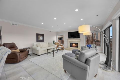 Tiny photo for 512 Esplanade #303, Redondo Beach, CA 90277 (MLS # PV25227212)