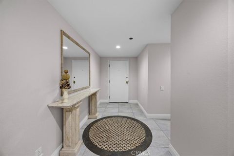 Tiny photo for 512 Esplanade #303, Redondo Beach, CA 90277 (MLS # PV25227212)