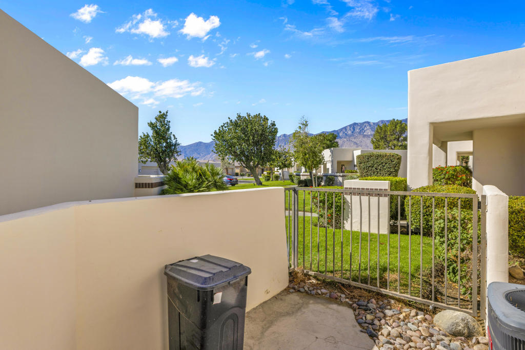 Desert Princess - Residential