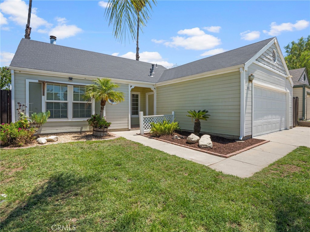 990 Torrey Pine