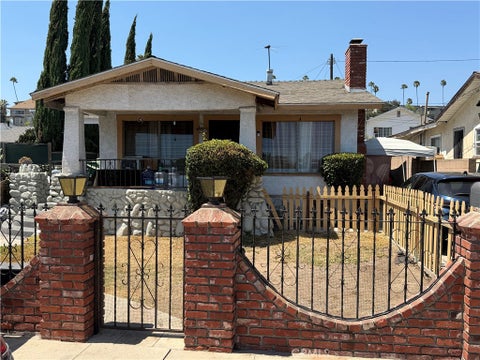 Photo of 211 Chestnut AVE, Los Angeles, CA 90042 (MLS # PF26170305)
