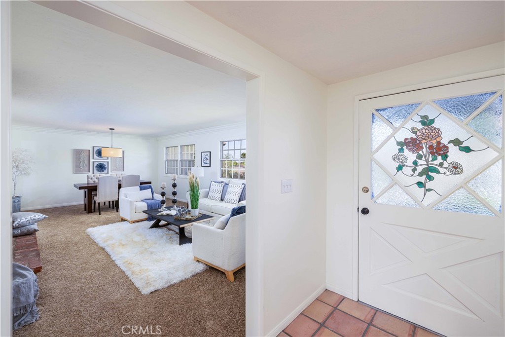 4712 Yorba Lane