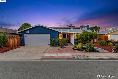 Photo of 3938 Harvard Ct CT, Livermore, CA 94550 (MLS # 41135760)