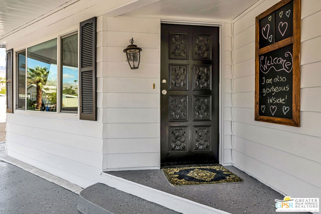 382 Club Circle Drive