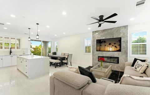 Photo of 617 Via Firenze, Cathedral City, CA 92234 (MLS # 219136966DA)