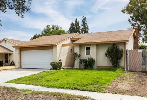 6750 Astoria Drive, Riverside, CA 92503 - MLS#: OC25149474