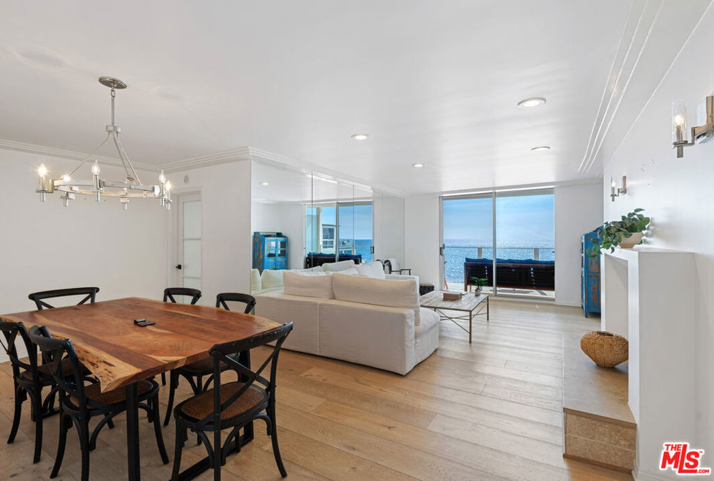 Live the resort style dream! Completely remodeled top floor ocean view unit on Carbon Beaches Malibu Outrigger. Ocean views from both the master bedroom and great room with wood burning fireplace and leads out to your private deck overlooking the Malibu Coastline, Queens Necklace. Resort like amenities at the Malibu Outrigger with Private pool, jacuzzi and sandy cove above Carbon Beach. Just minutes to Nobu, Soho House, Malibu Pier and beyond. Ideally situated on prestigious Carbon Beach in the Malibu Outrigger.