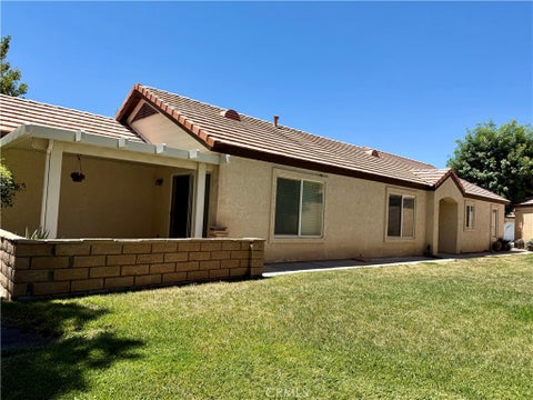 Photo of 19078 Stoddard WAY, Apple Valley, CA 92308 (MLS # HD26141337)