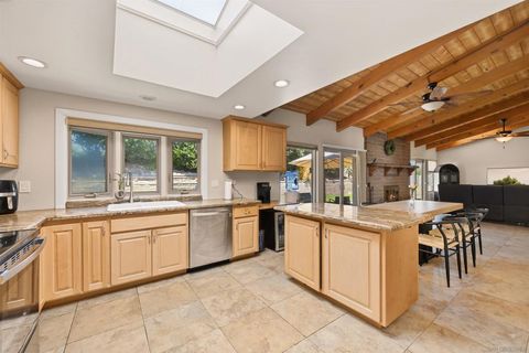 Photo of 4744 Via Serra, Fallbrook, CA 92028 (MLS # 260013310SD)