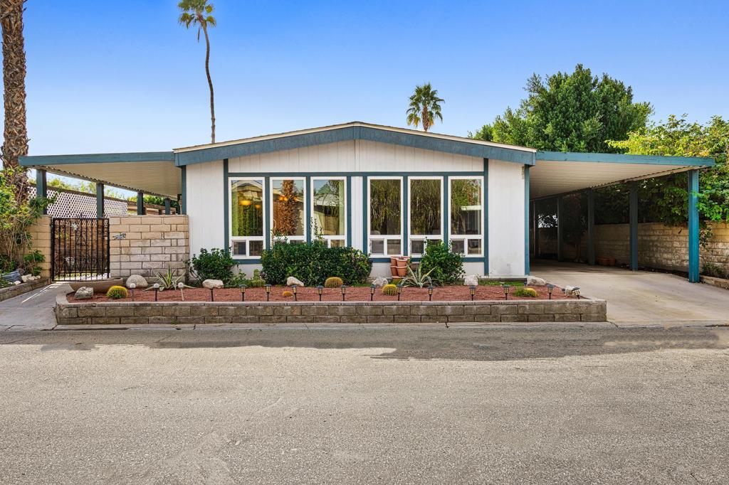 138 Piccadilly Street