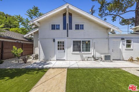 Photo of 11149 Hortense Street, North Hollywood, CA 91602 (MLS # 25622029)