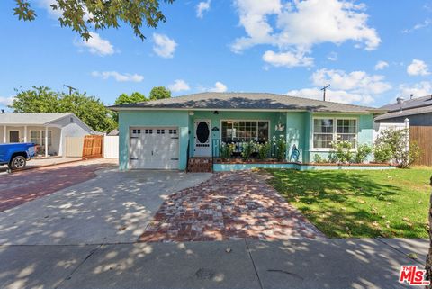 Photo of 9261 Parise Drive, Whittier, CA 90603 (MLS # 26859963)