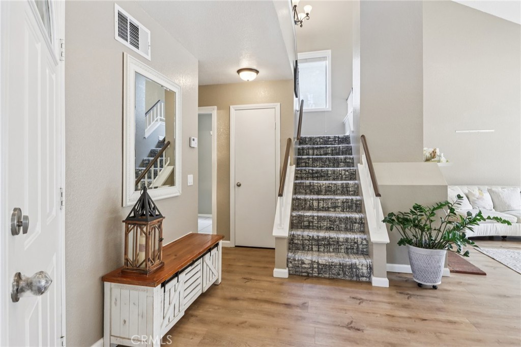 15413 Oak Grove Court