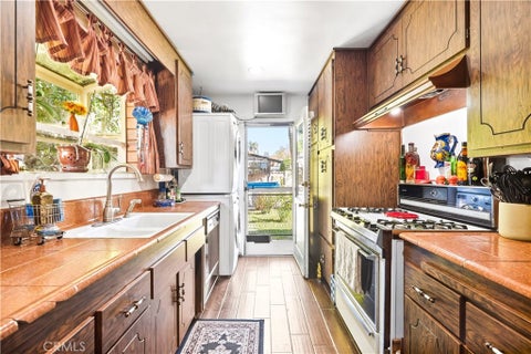 Tiny photo for 23951 Vanowen Street, West Hills, CA 91307 (MLS # SR26200908)