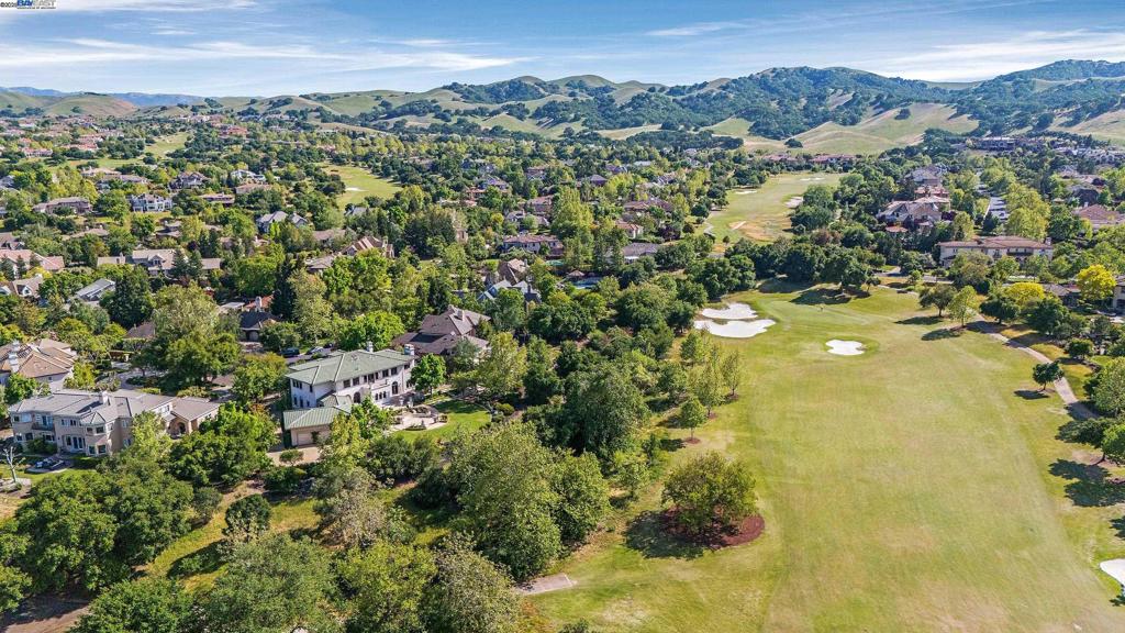 RUBY HILL PREMIA - Residential