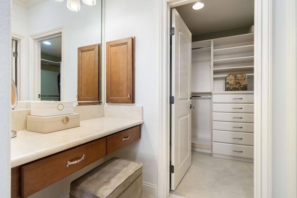 Mountain View CC - Residential