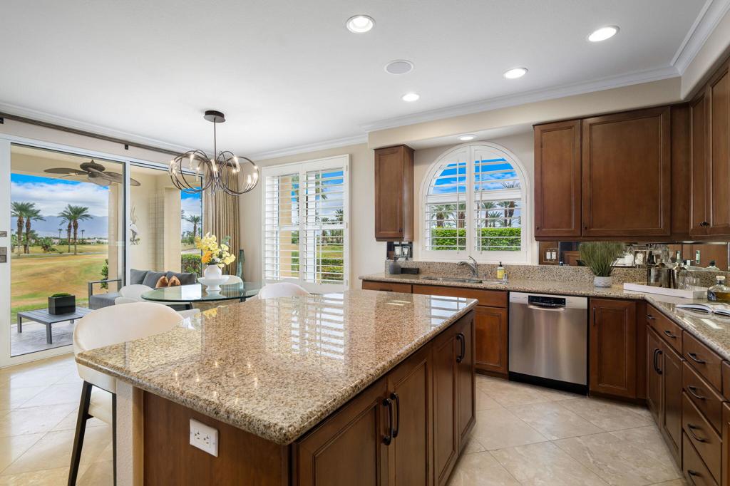 Mountain View CC - Residential