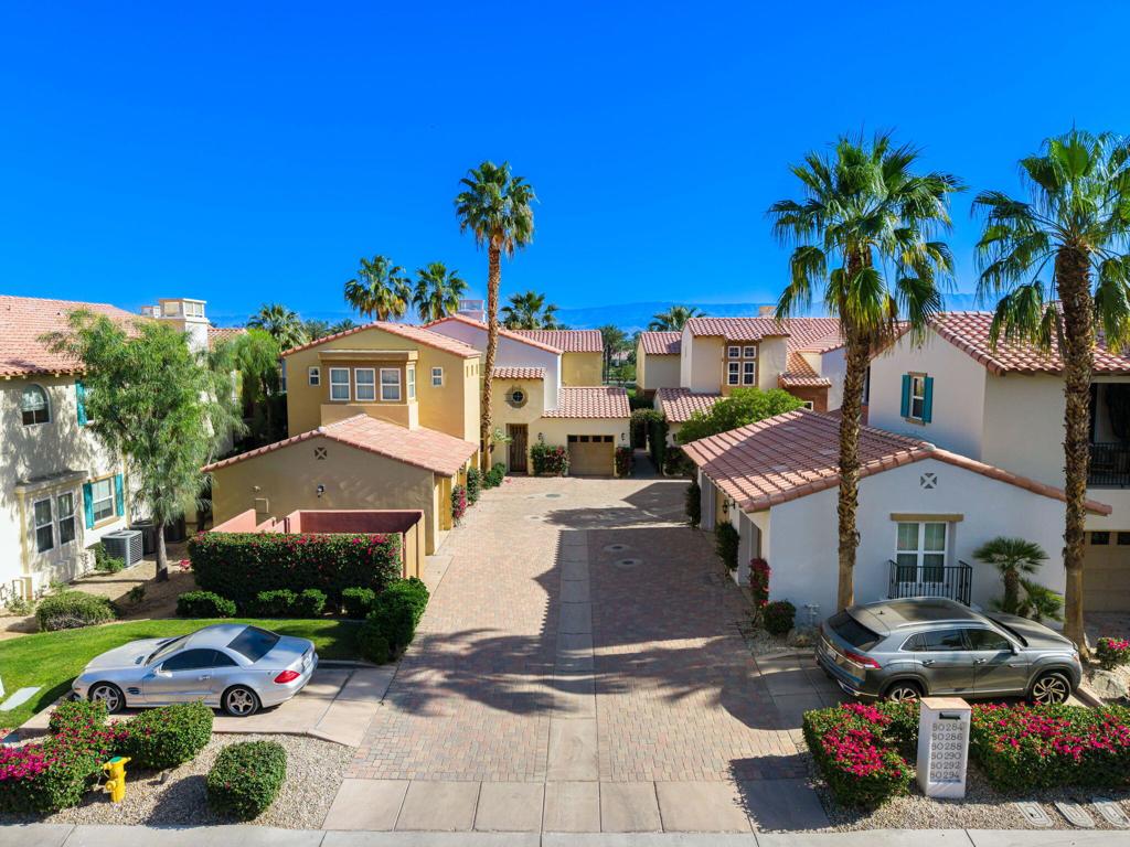 Mountain View CC - Residential