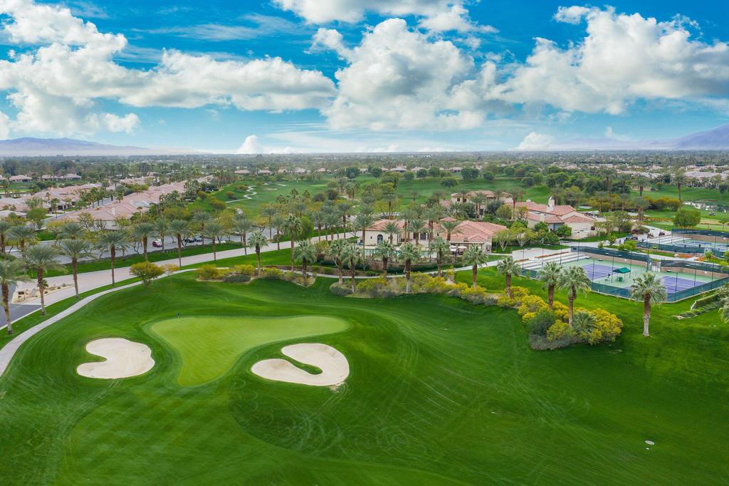 Mountain View CC - Residential