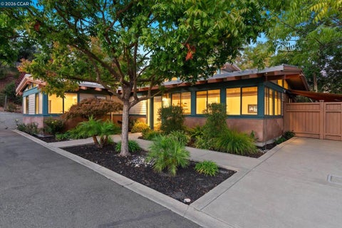 Photo of 3402 Hall Ln, Lafayette, CA 94549 (MLS # 41148955)