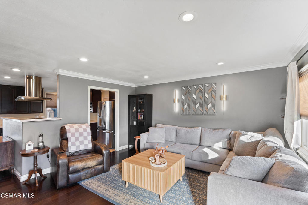 2325 Wisteria Street