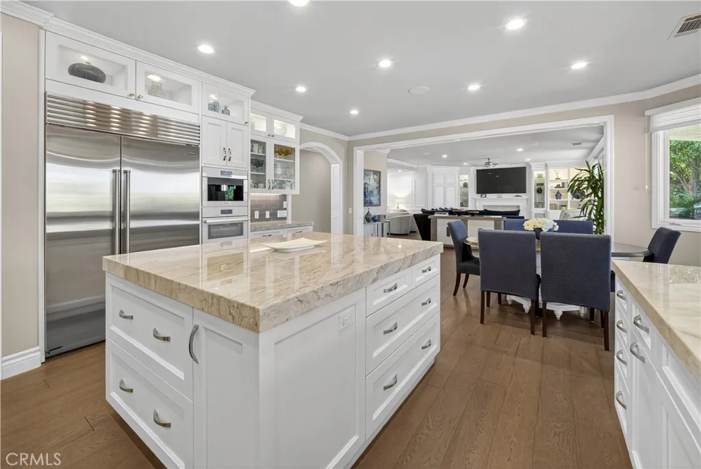 Calabasas, California 91302, United States, 5 Bedrooms Bedrooms, ,5 BathroomsBathrooms,Residential,Active,171966