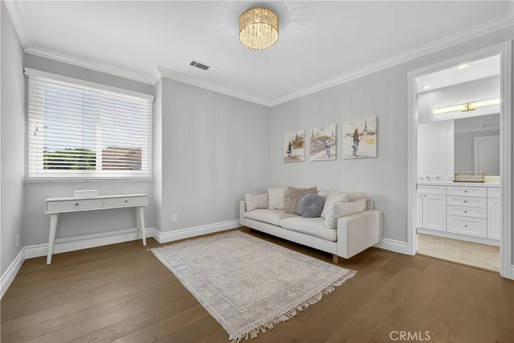 Calabasas, California 91302, United States, 5 Bedrooms Bedrooms, ,5 BathroomsBathrooms,Residential,Active,171966