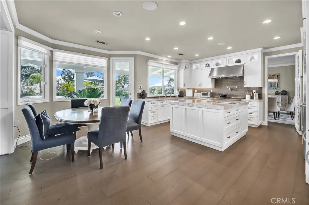 Calabasas, California 91302, United States, 5 Bedrooms Bedrooms, ,5 BathroomsBathrooms,Residential,Active,171966