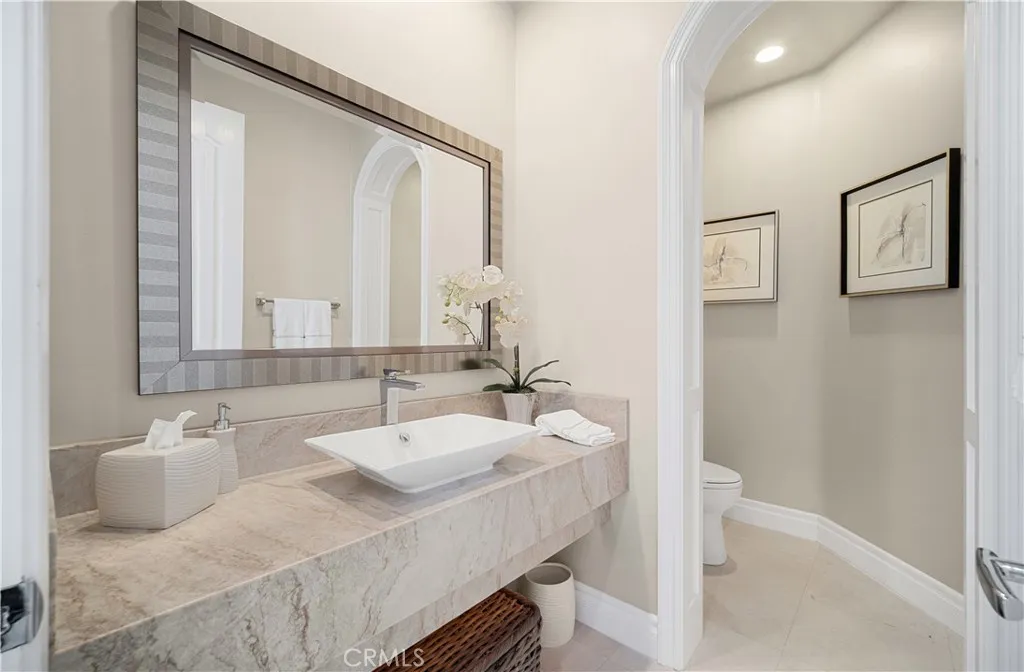 Calabasas, California 91302, United States, 5 Bedrooms Bedrooms, ,5 BathroomsBathrooms,Residential,Active,171966