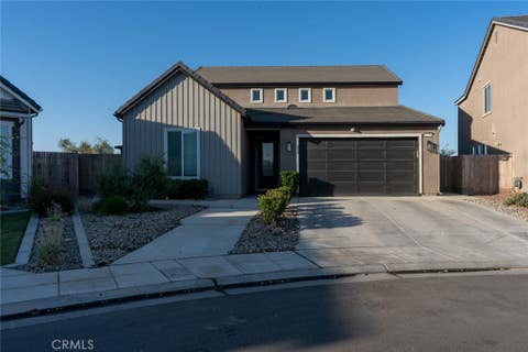 Photo of 1240 Atlantica DR S, Madera, CA 93636 (MLS # FR26179481)