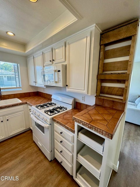 Tiny photo for 1136 Acadia Place #4, Ventura, CA 93003 (MLS # V1-38774)