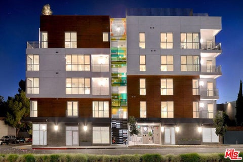Photo of 1001 N FAIRFAX Avenue #PH6, West Hollywood, CA 90046 (MLS # 26866385)