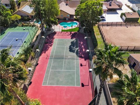 Photo of 22329 Plummer St St, Chatsworth, CA 91311 (MLS # SR26065809)