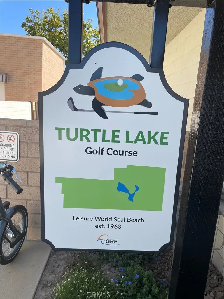 Seal Beach, California 90740, United States, 2 Bedrooms Bedrooms, ,2 BathroomsBathrooms,Residential,Pending,201134