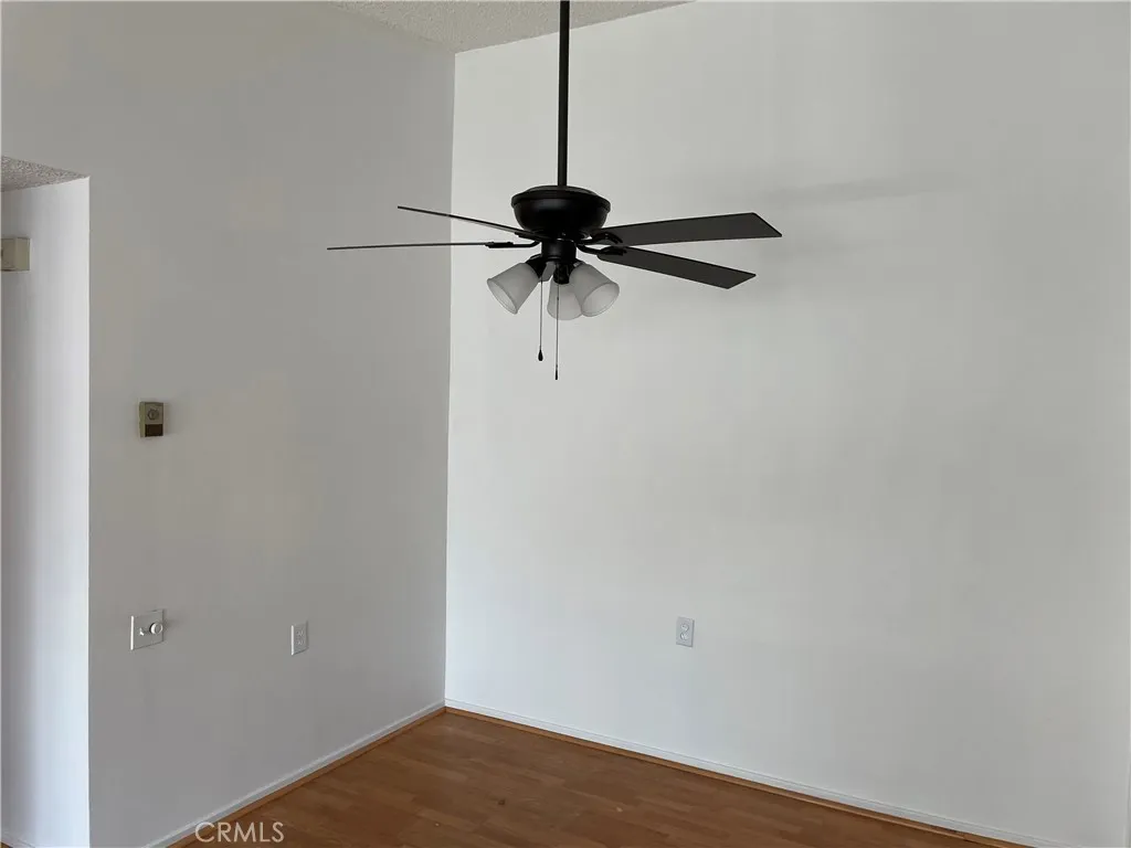 Seal Beach, California 90740, United States, 2 Bedrooms Bedrooms, ,2 BathroomsBathrooms,Residential,Pending,201134