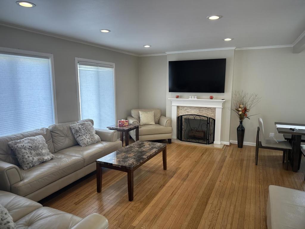 Properties 1 155 Brentwood Drive